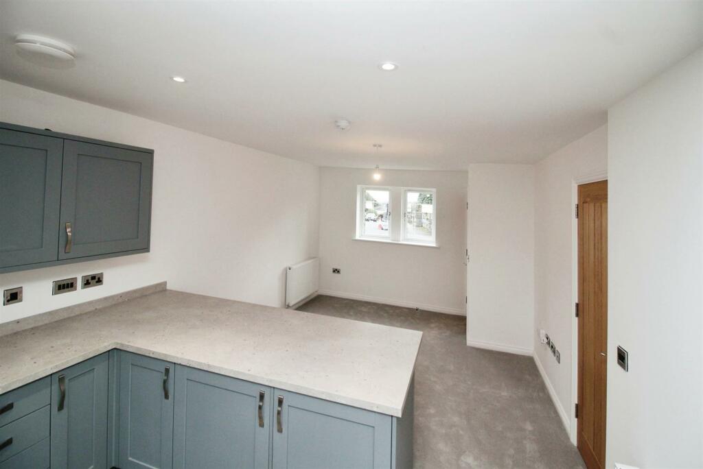 Additional image 4 of Victoria Road, Bradford, BD2 2DJ