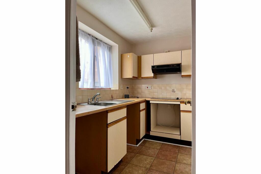 Additional image 4 of Albany Gardens, Poole, BH15