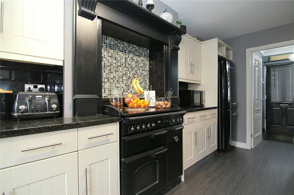 Additional image 11 of Hector Close, Bradford, West Yorkshire, BD6