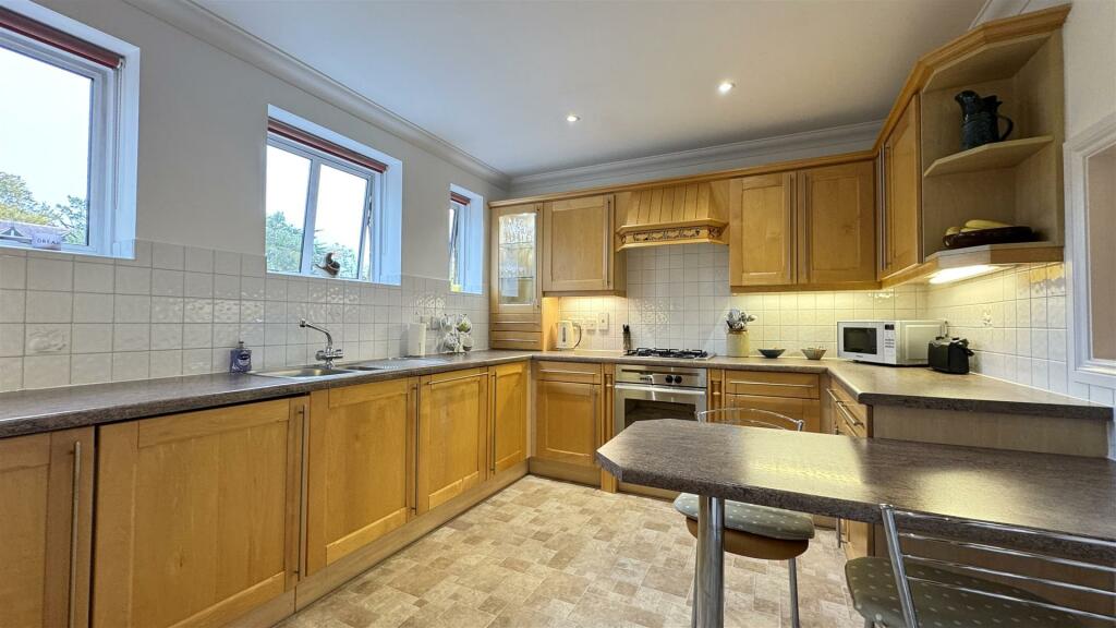 Additional image 14 of The Avenue, Branksome Park