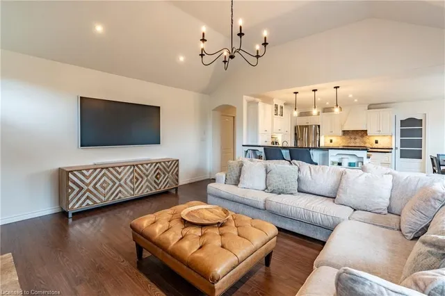 Additional image 15 of 33 Notchwood Crt