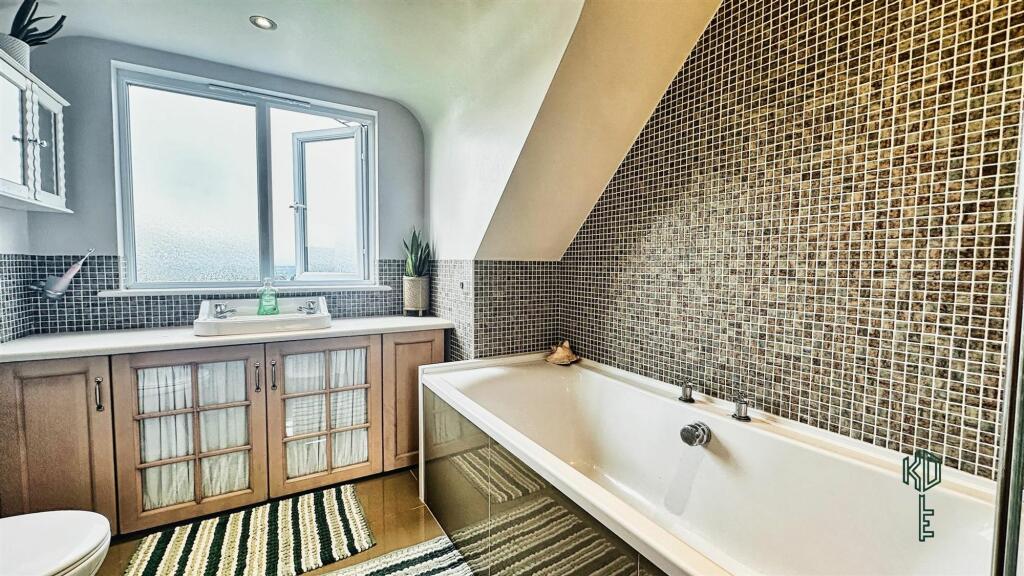 Additional image 12 of Burbidge Close, Lytchett Matravers, Poole