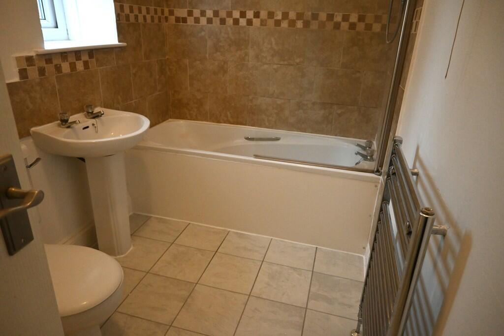 Additional image 6 of Eelholme View Street, Keighley