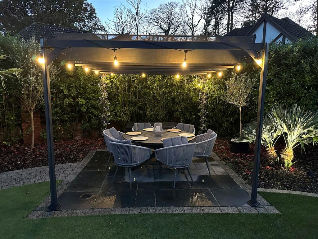 Additional image 25 of Loders Close, West Canford Heath, Poole, Dorset, BH17