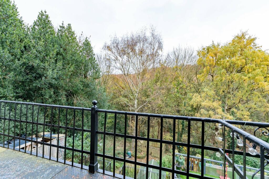 Additional image 15 of Carrbottom Road, Greengates, Bradford, West Yorkshire