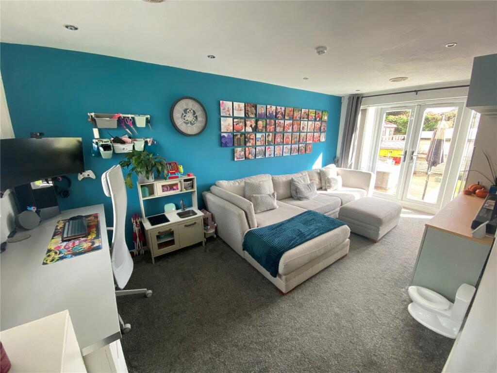 Additional image 5 of Plantaganet Crescent, Bearwood, Bournemouth, Dorset, BH11