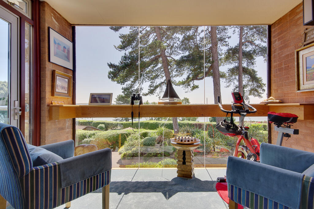 Additional image 7 of Sandbanks Road, Evening Hill, Poole, Dorset, BH14