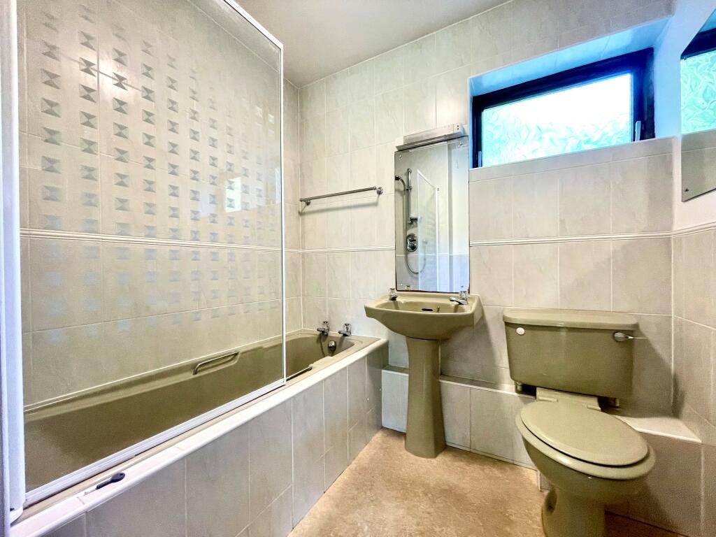 Additional image 9 of Dene Lodge, Western Road BH13