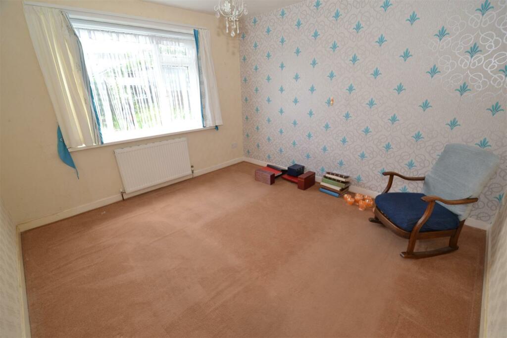 Additional image 7 of Oakleigh Avenue, Clayton, Bradford