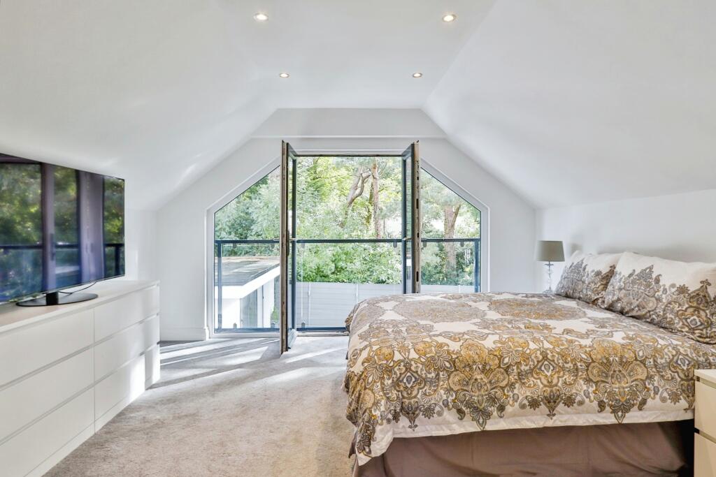 Additional image 15 of Moorland Crescent, Poole, BH16