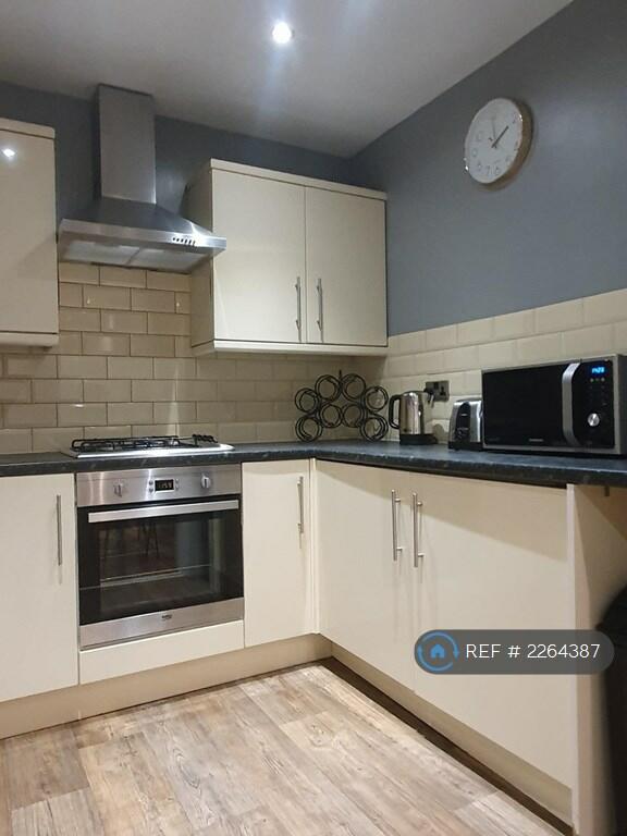 Additional image 5 of Claremont, Bradford, BD7