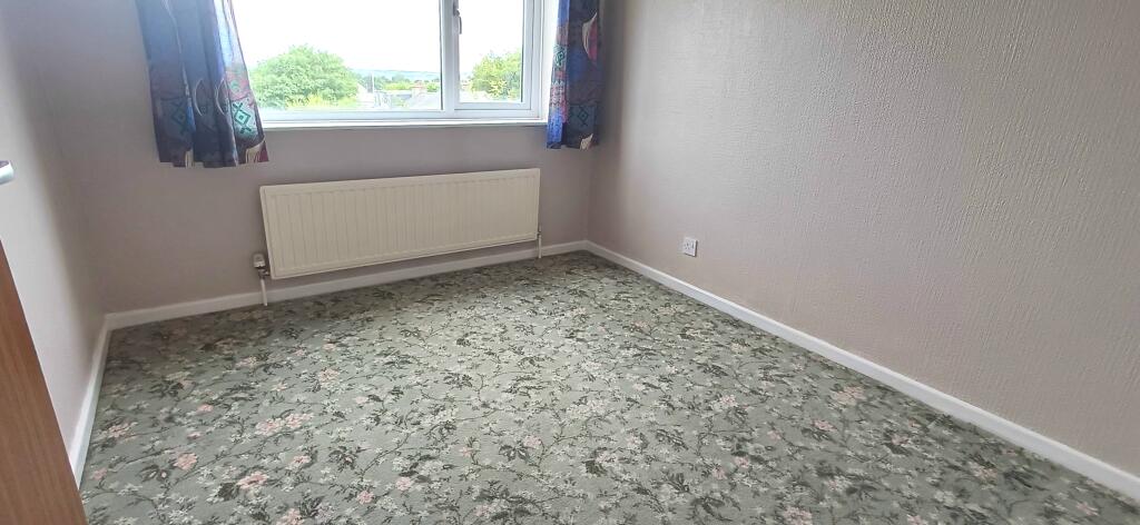 Additional image 15 of Hollingwood Mount, Bradford, BD7