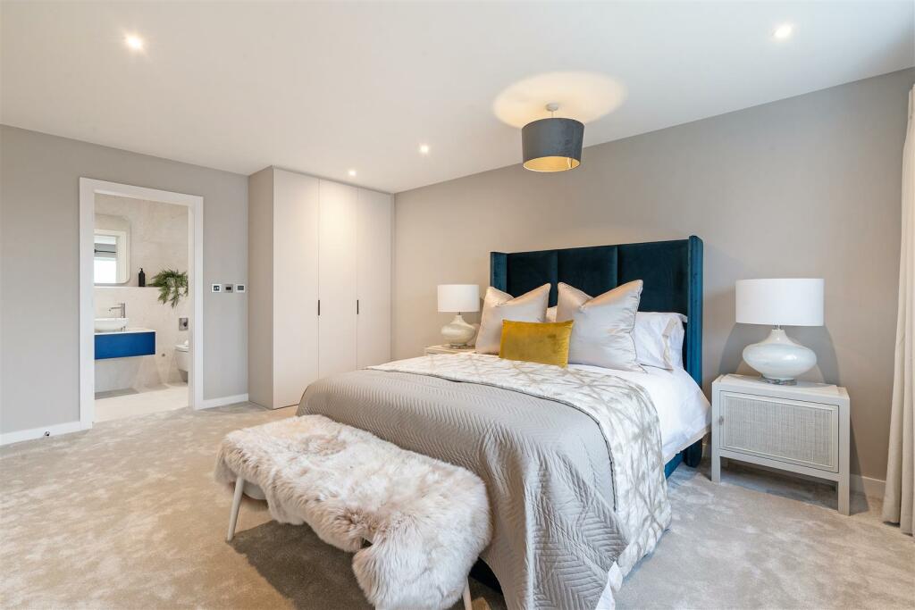 Additional image 30 of Sandbanks Road, Lilliput