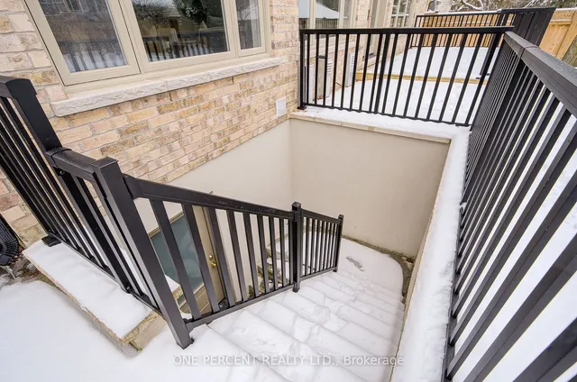 Additional image 38 of 64 Empress Ave