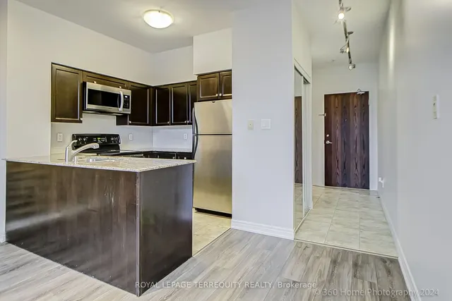 Additional image 7 of 2772 Keele St Unit 101