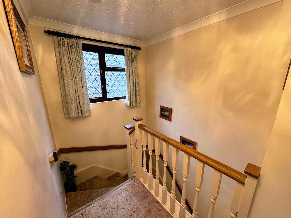 Additional image 12 of Honeysuckle Lane