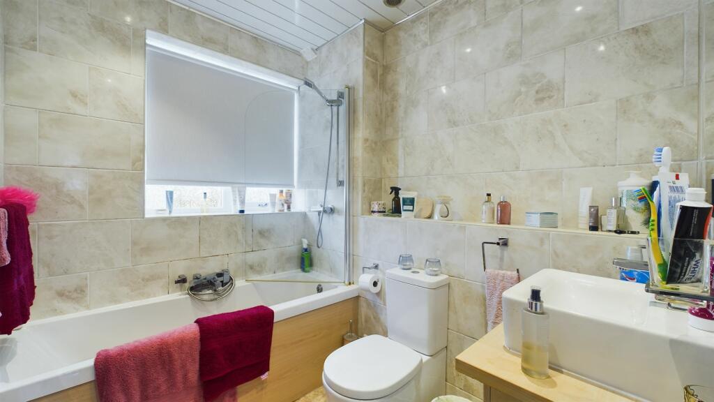 Additional image 13 of Fenby Grove, Bradford, BD4