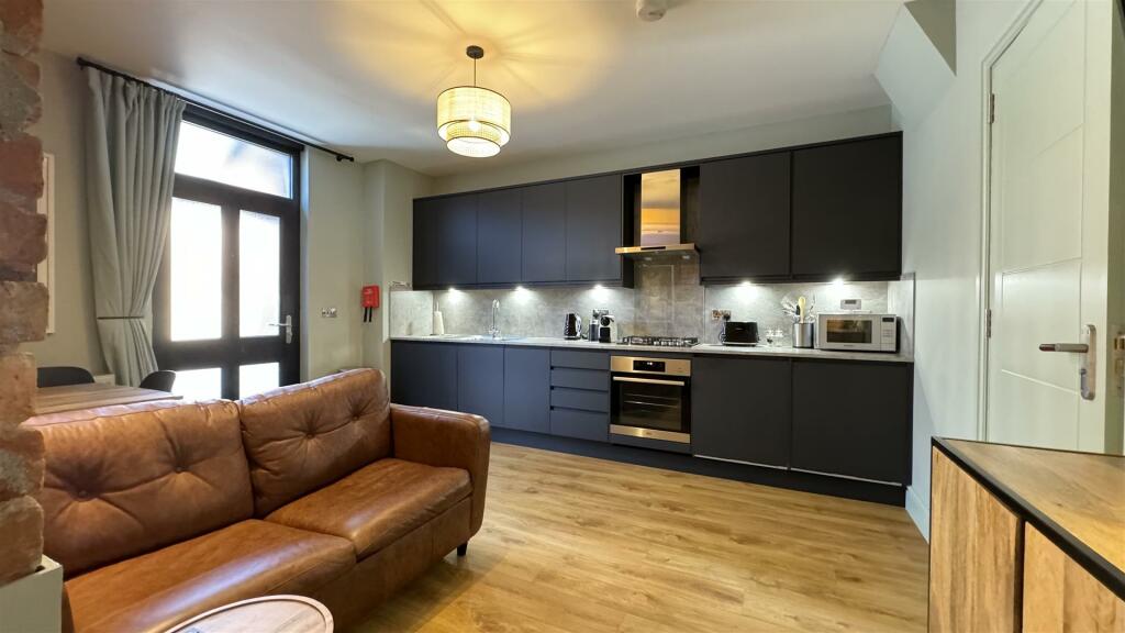 Additional image 6 of Ravine Road, Poole