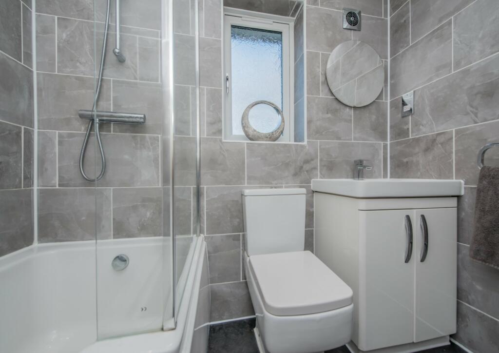 Additional image 30 of Winscar Avenue, Clayton Heights, Bradford, BD6