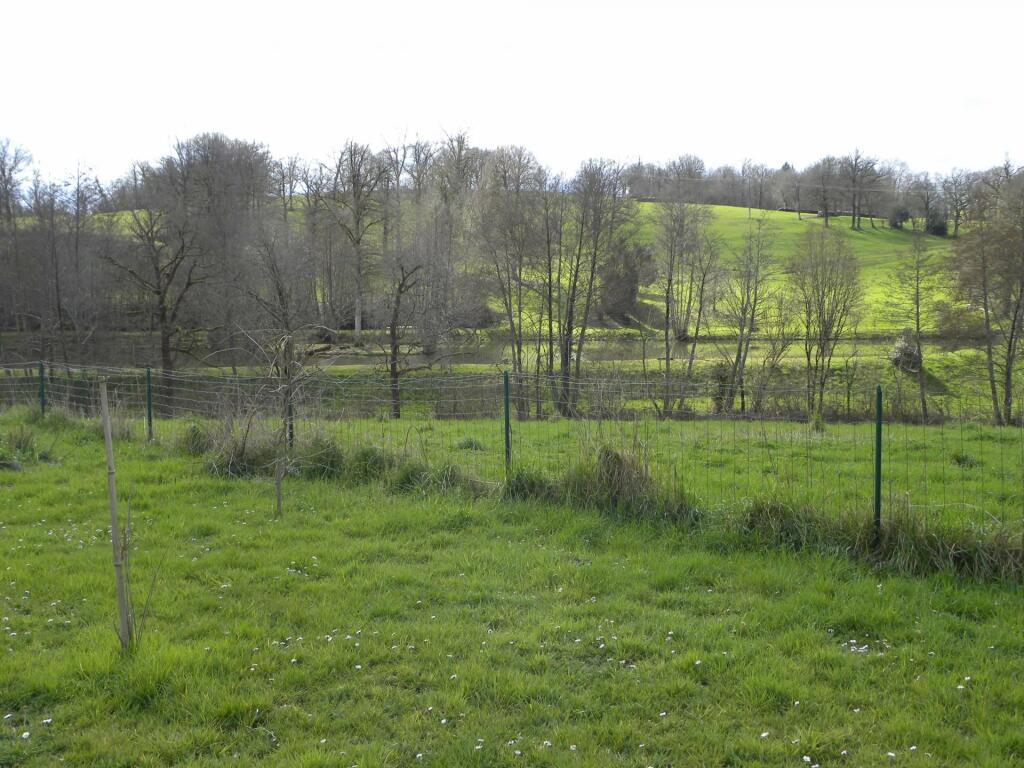 Additional image 2 of Poitou-Charentes, Charente, Saulgond, France