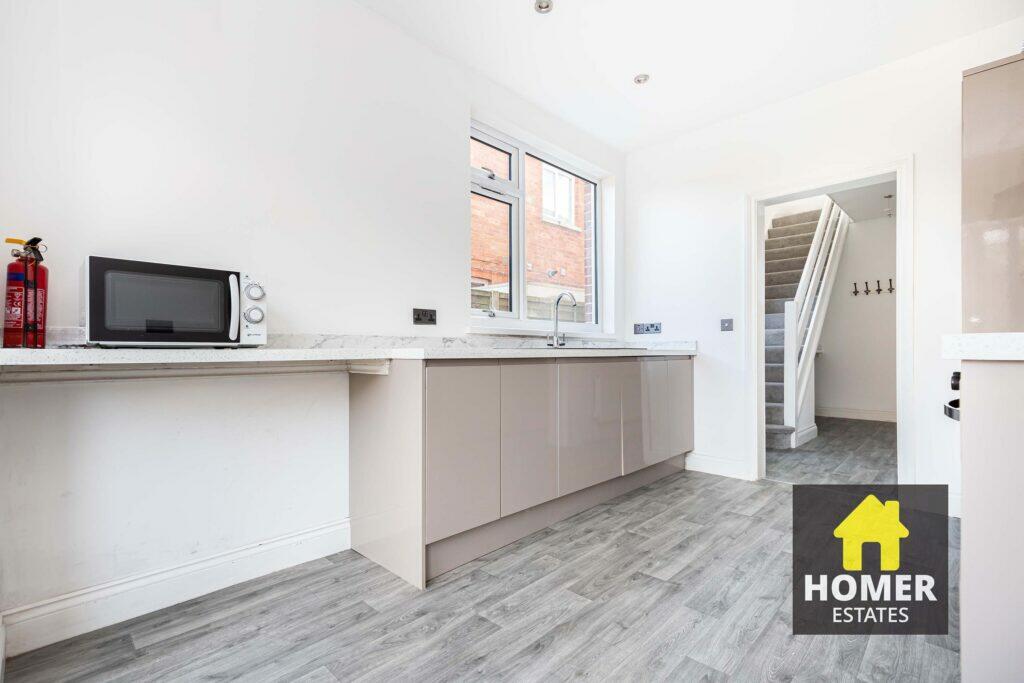 Additional image 11 of Columbia Road, BH10 4DZ