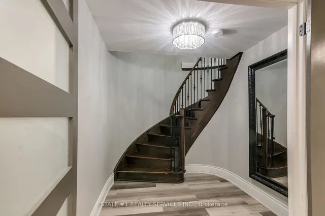 Additional image 32 of 42 Beacon Hill Dr