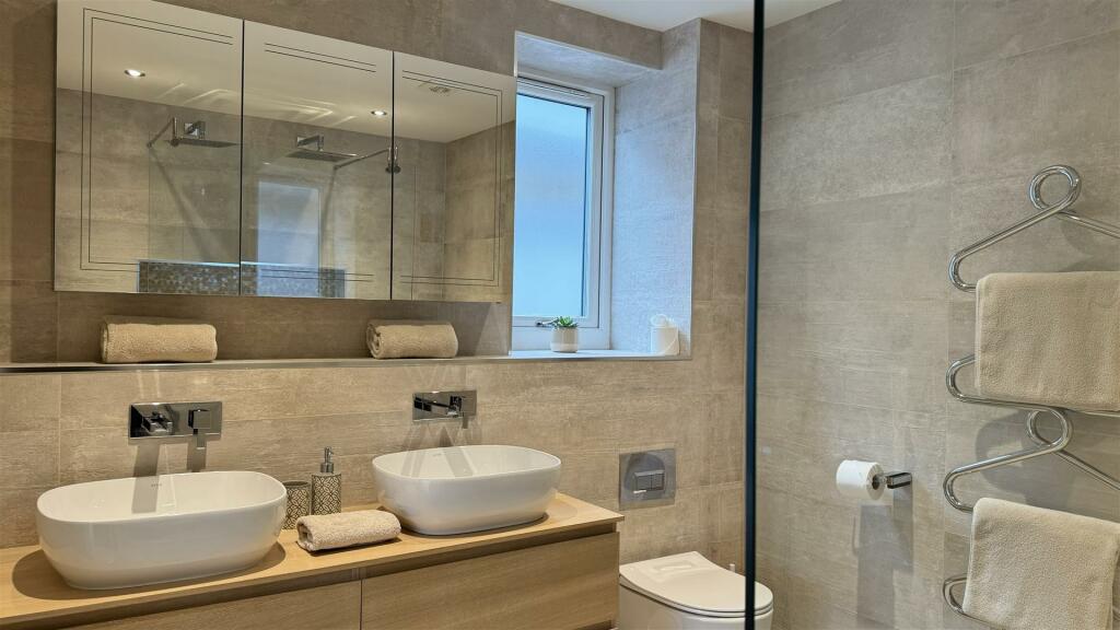 Additional image 22 of Sherwood Avenue, Whitecliff