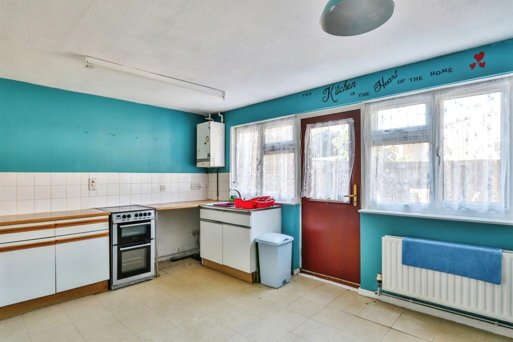 Additional image 2 of Perry Gardens, Poole