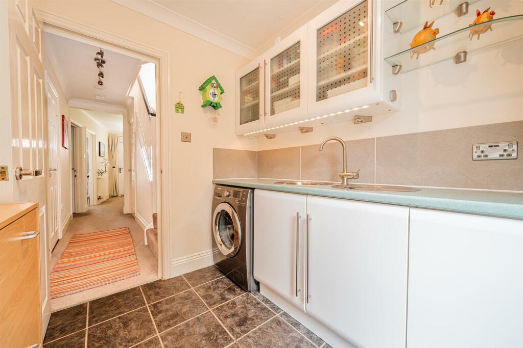 Additional image 25 of Holly Lodge, Lindsay Road