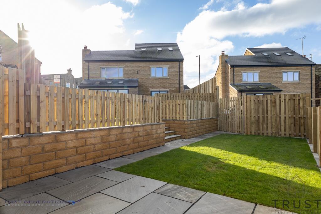 Additional image 78 of Hillside View, Drighlington