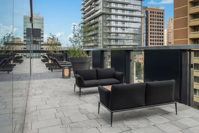 Additional image 17 of 55 Charles St Unit 1302