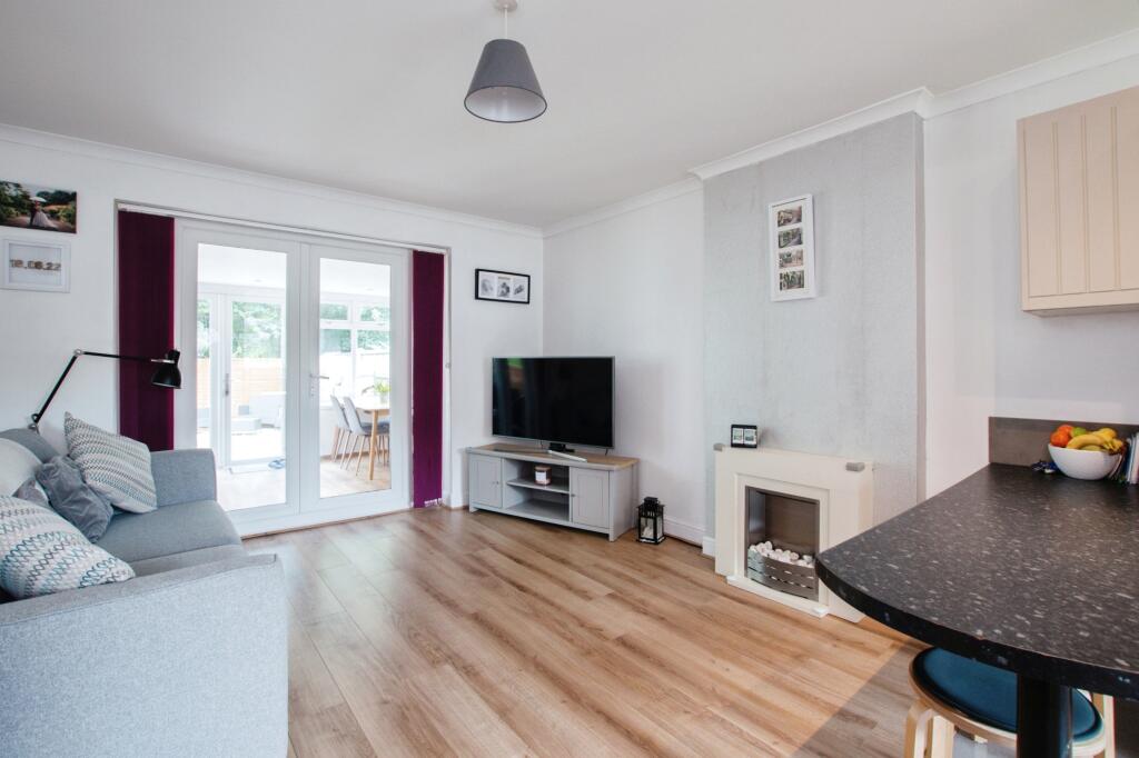 Additional image 11 of King John Avenue, BEARWOOD, Bournemouth, Dorset, BH11