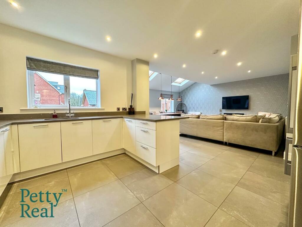 Additional image 20 of Grenfell Gardens, Colne