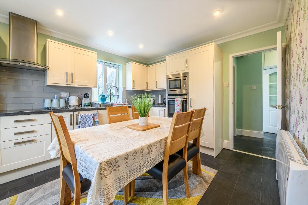 Additional image 6 of College Croft, BD24