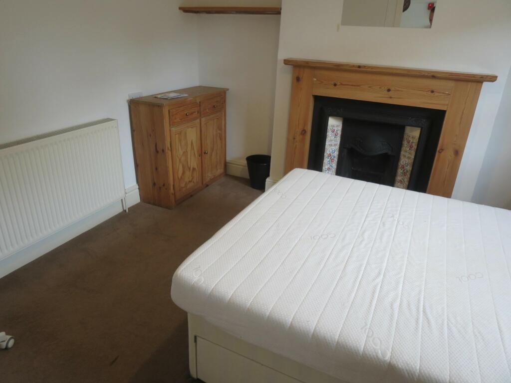 Additional image 6 of 5 bedroom Detached House in Ensbury Park