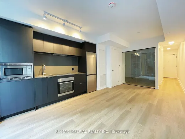 Additional image 12 of 1 Jarvis St Unit 904