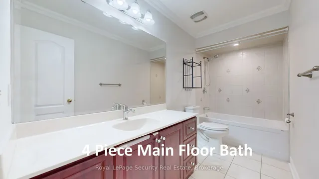 Additional image 18 of 19 Radford Dr