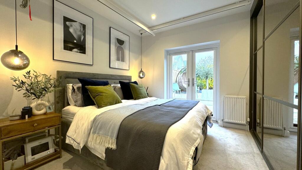 Additional image 4 of Sherwood Avenue, Whitecliff, Poole, BH14