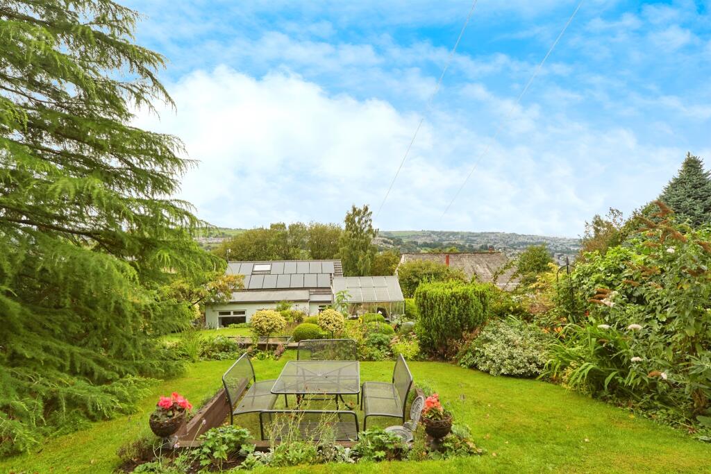 Additional image 3 of Hill Top Road, Hainworth, Keighley