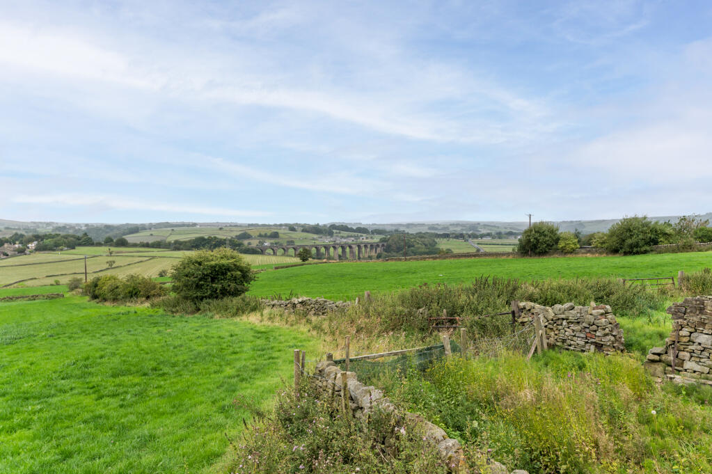 Additional image 5 of Harecroft, Wilsden, West Yorkshire, BD15