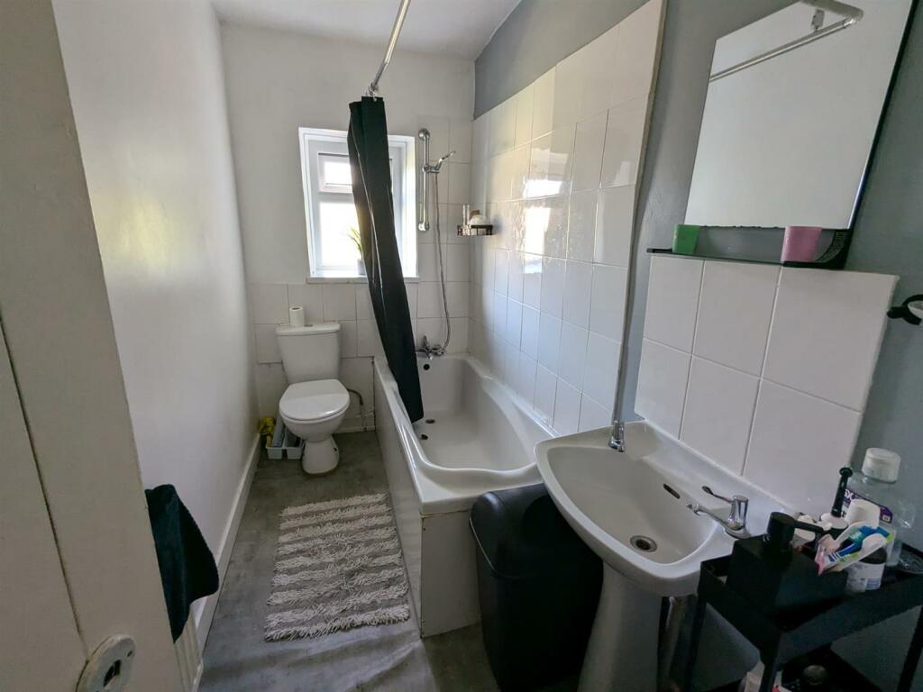 Additional image 24 of 1-11, Laburnum Place Apperley Bridge, Bradford, BD10 0NA