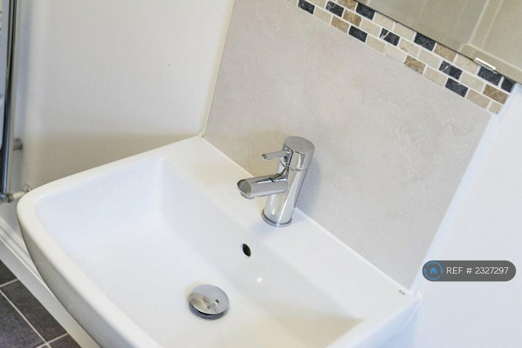 Additional image 8 of George Close, Bournemouth, BH10