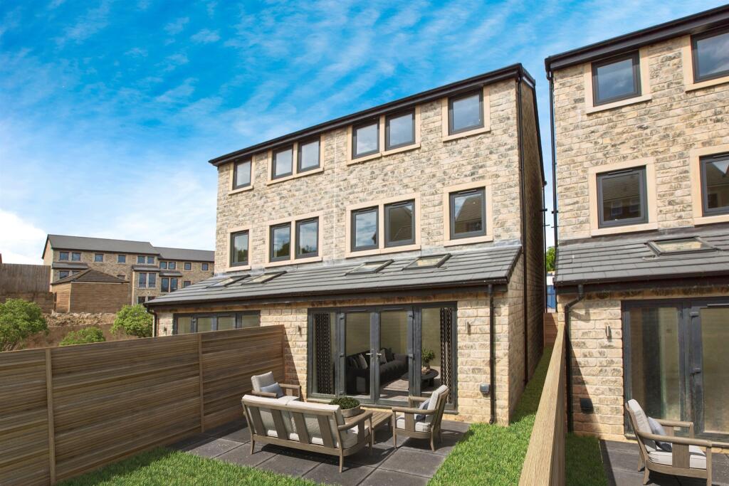 Additional image 10 of Manywells Brow, Cullingworth, Bradford