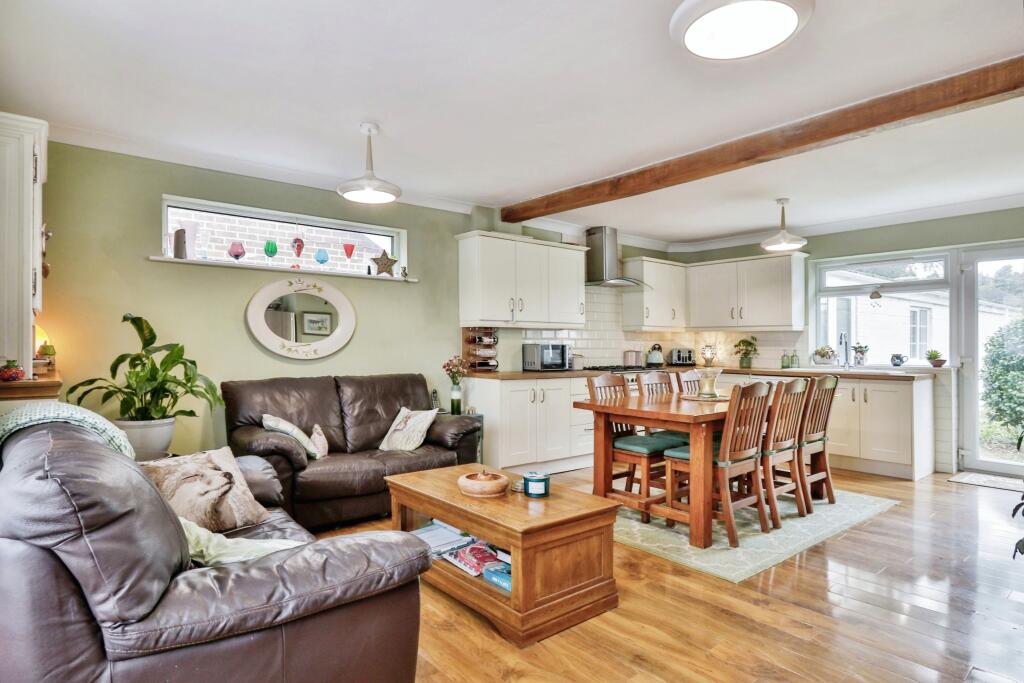 Additional image 5 of Douglas Close, Poole, Dorset, BH16