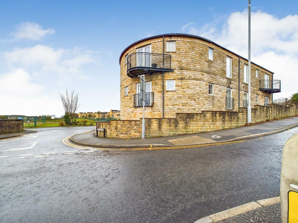 Additional image 11 of Agincourt Drive, Hill Top View, Gilstead