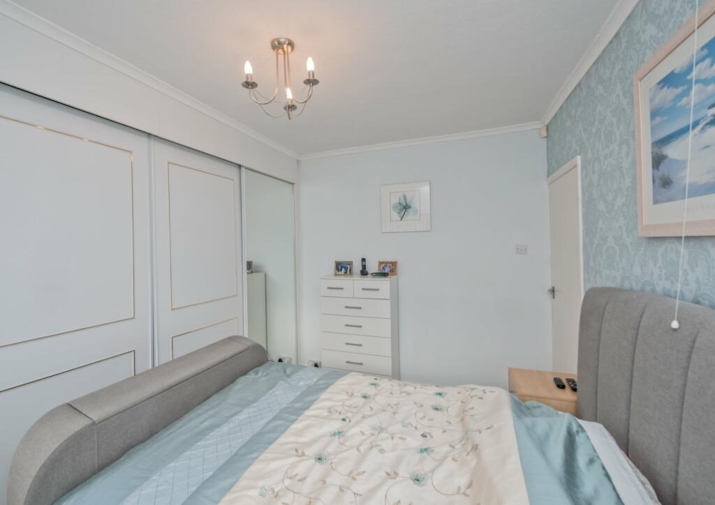 Additional image 9 of Knowles Avenue, Holmewood, Bradford, BD4