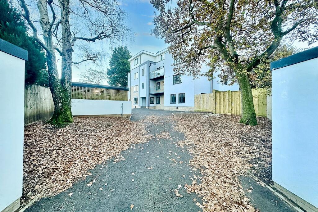 Additional image 9 of Poole