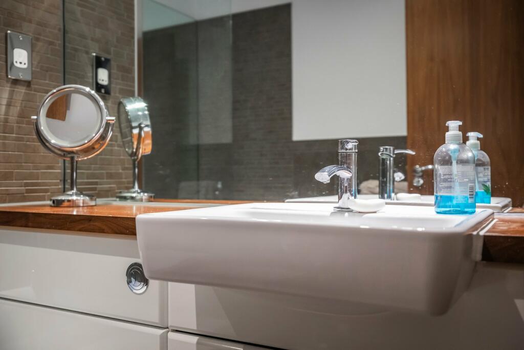 Additional image 18 of Bingham Avenue, Poole, BH14