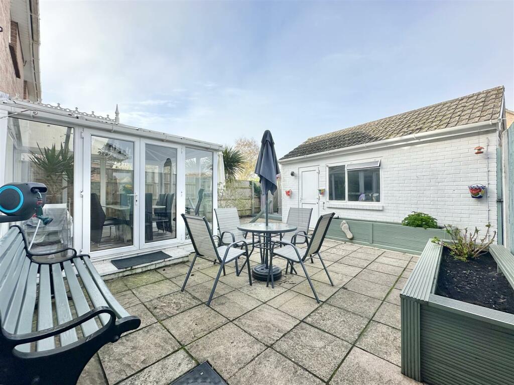 Additional image 16 of Pinewood Close, Poole