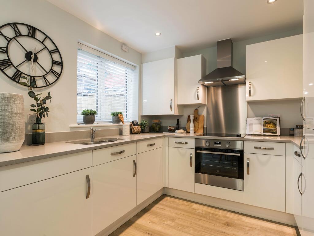 Additional image 7 of Cote Farm
Leeds Road
Thackley
Bradford
West Yorkshire
BD10 8DZ